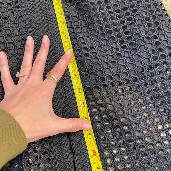 Bardot Women’s V Neck Eyelet Sheath Dress Black Size M Workwear Business Dress - Picture 11 of 12